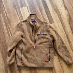 Patagonia women’s  Tan Fleece Jacket